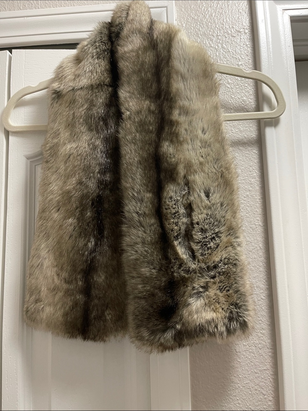 Vintage Faux Fur Scarf Stole in Taupe and Brown Tones